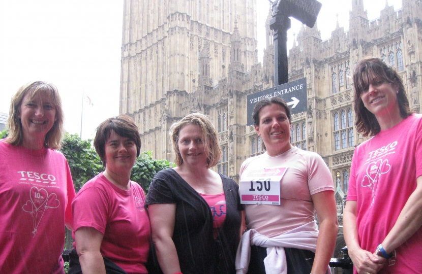 Mary Macleod and other MPs running the Race for Life